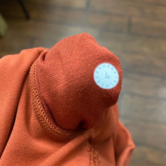 Sold - Picture 3 of 4